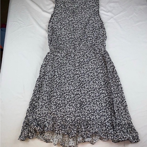 Dress - Picture 12 of 12